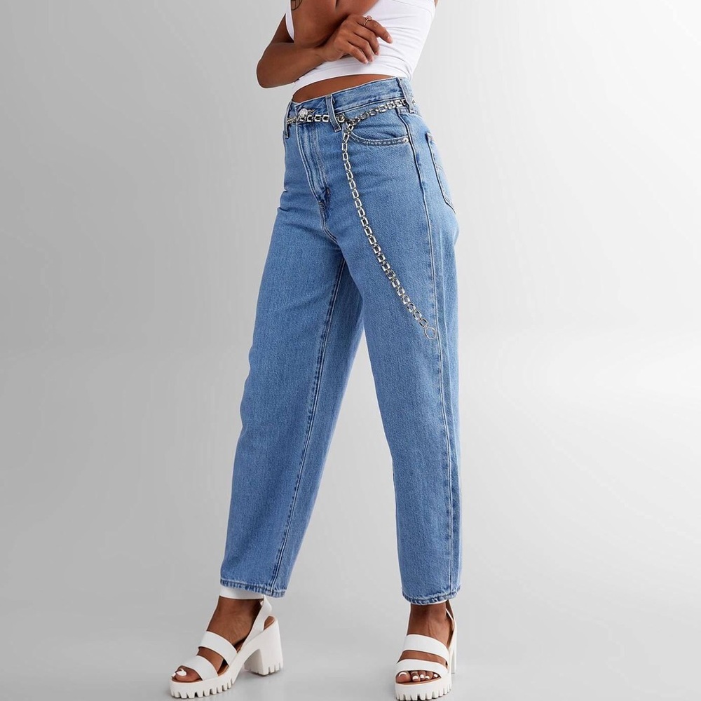 Levis Premium Balloon Leg Jean